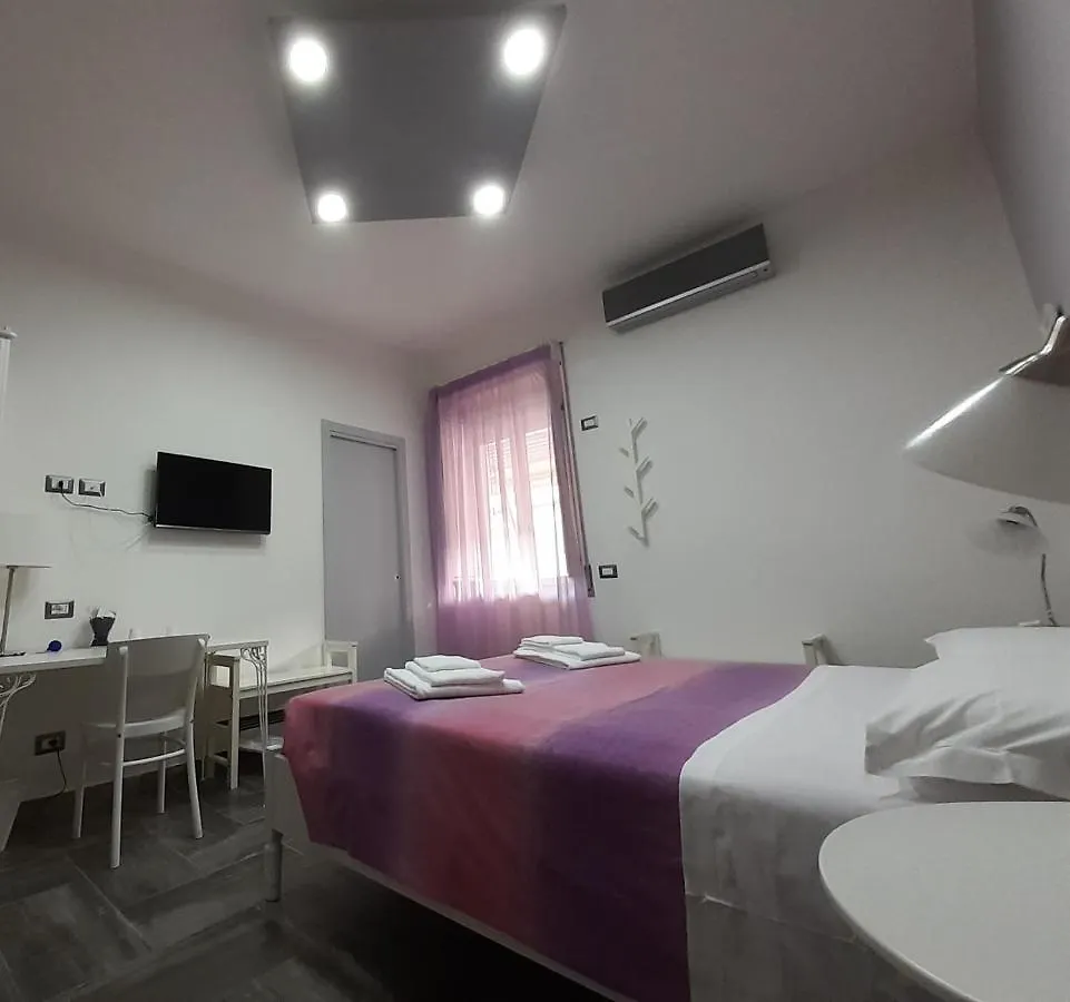 *** Pensión Hotel Casa Provenza Catania Italia